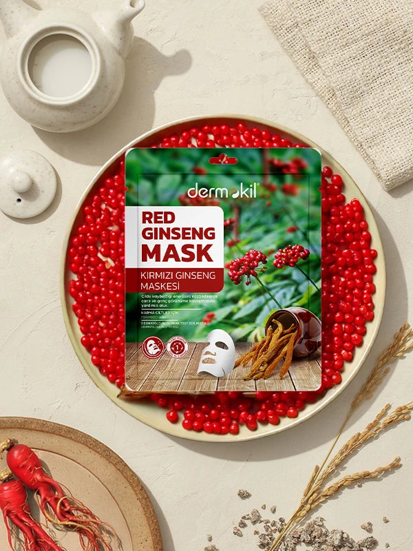 Kırmızı ginseng içerikli kağıt yüz maskesi ile karma ciltleri dengeleyen, cildi canlandıran ve daha sağlıklı, pürüzsüz bir görünüm kazandırmaya yardımcı olan bakım ürünü