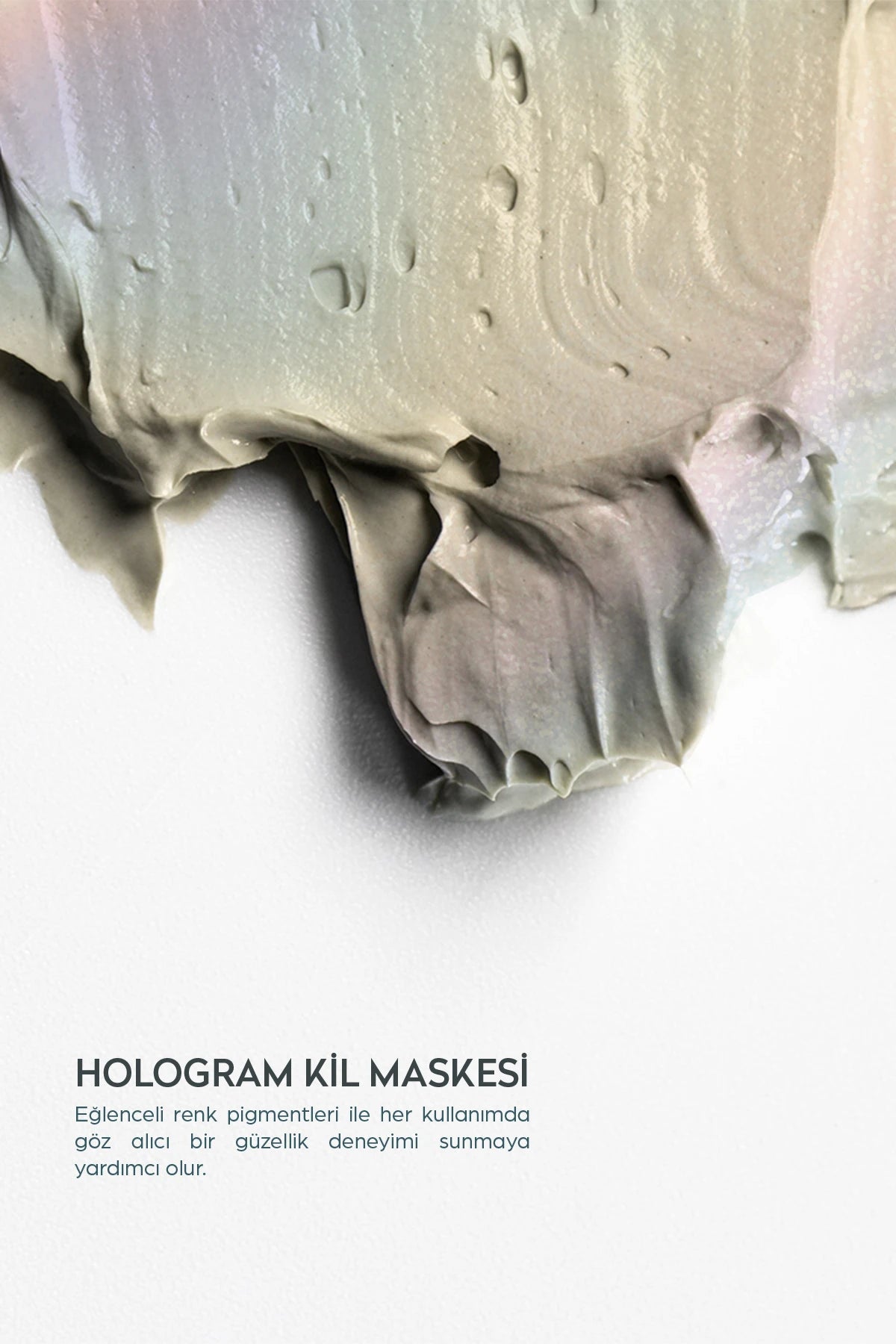 Soyulabilir hologram maske ile cildi arındıran, ölü deriyi temizleyen ve daha pürüzsüz, canlı bir cilt görünümü kazandırmaya yardımcı bakım ürünü